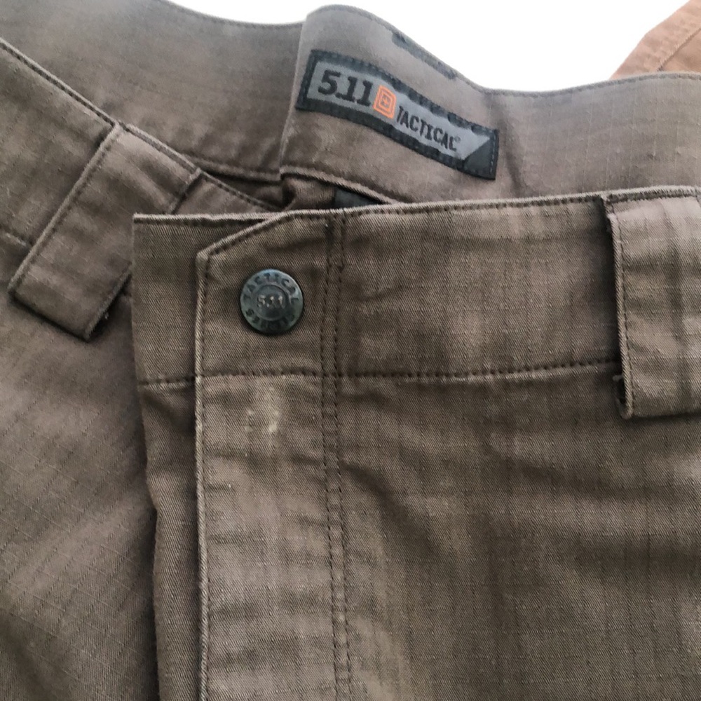 5.11 Tactical Men’s Cargo Shorts - Olive Green and Brown - Picture 12 of 13